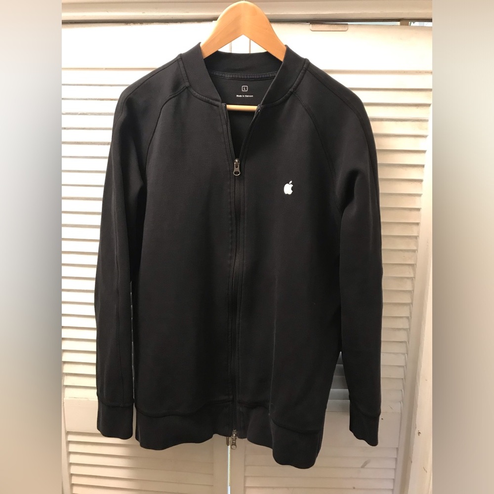 Apple Men's Black Zip-Up Sweater Large